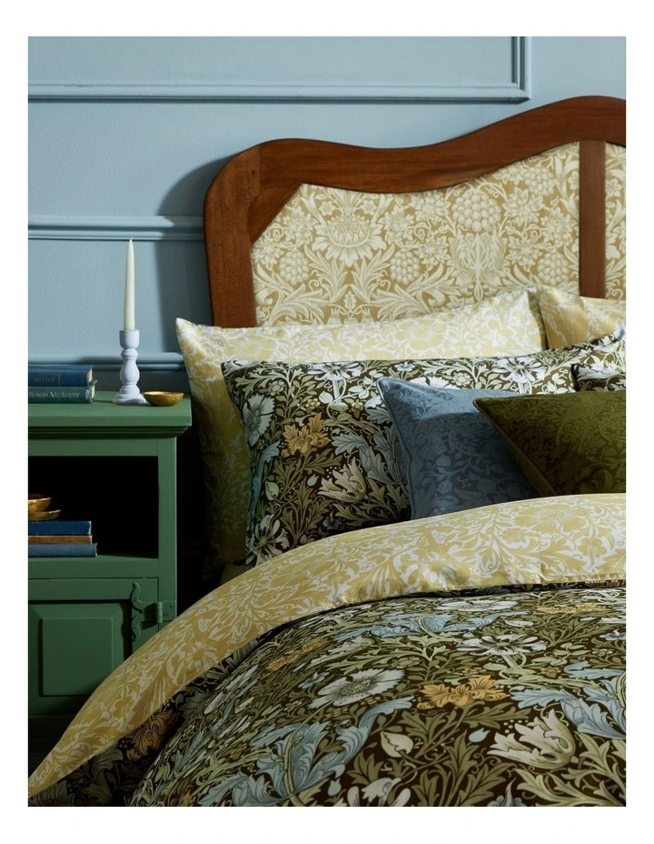 Compton Quilt Cover Set Olive Green Queen image 3