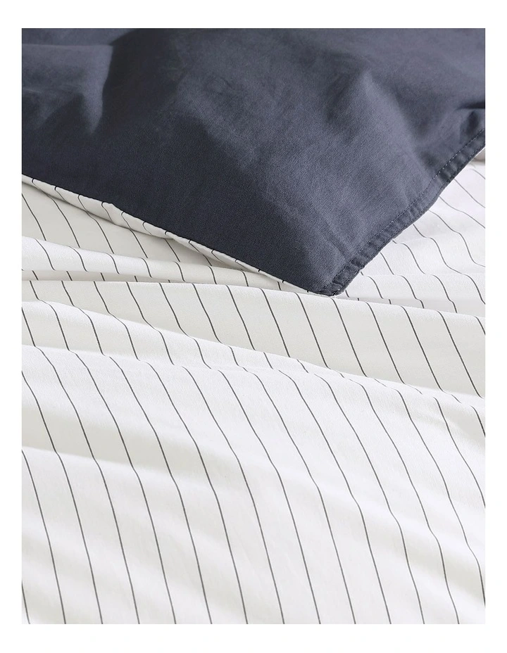 Kahn Stripe Quilt Cover Set Indigo Queen image 2
