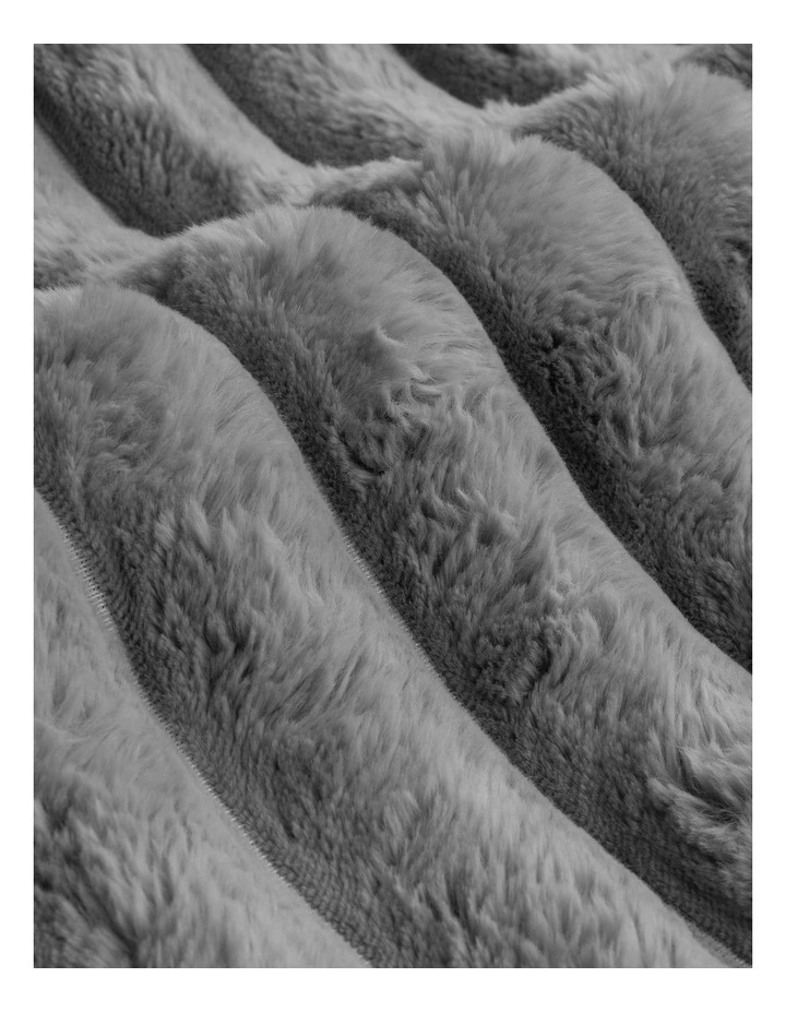 Jax Chunky Faux Fur Quilt Cover Set Smoke King image 2