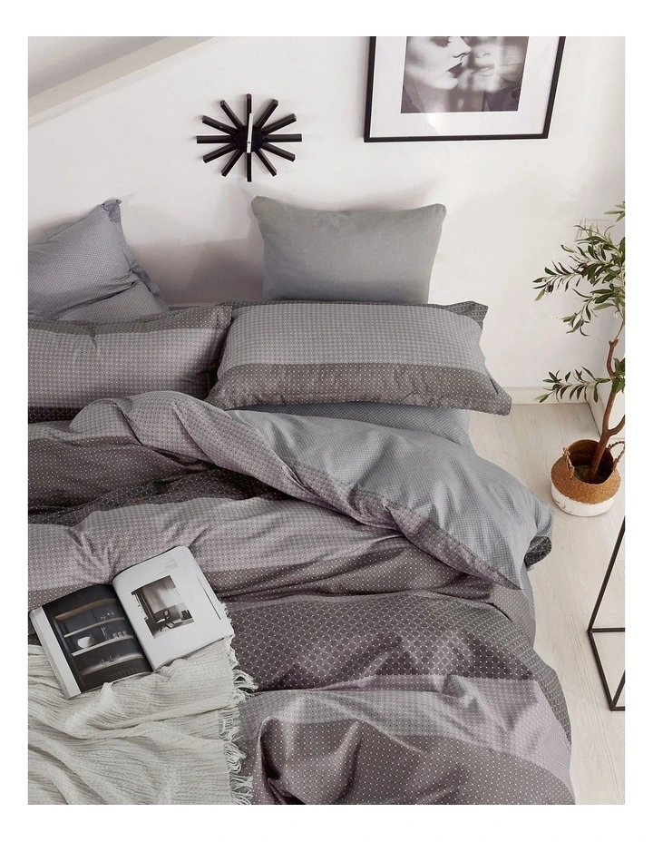 Bowen Quilt Cover Set Multi King image 2