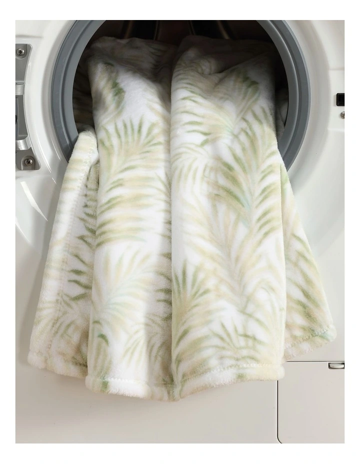 Maui Palm Throw Sage Aqua 152x178cm image 3