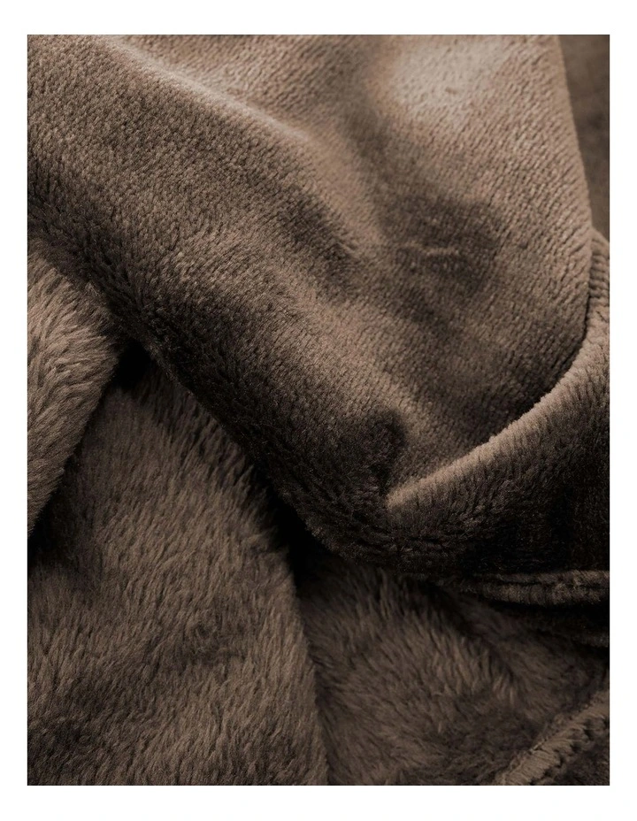 Ultraplush Blanket image 3