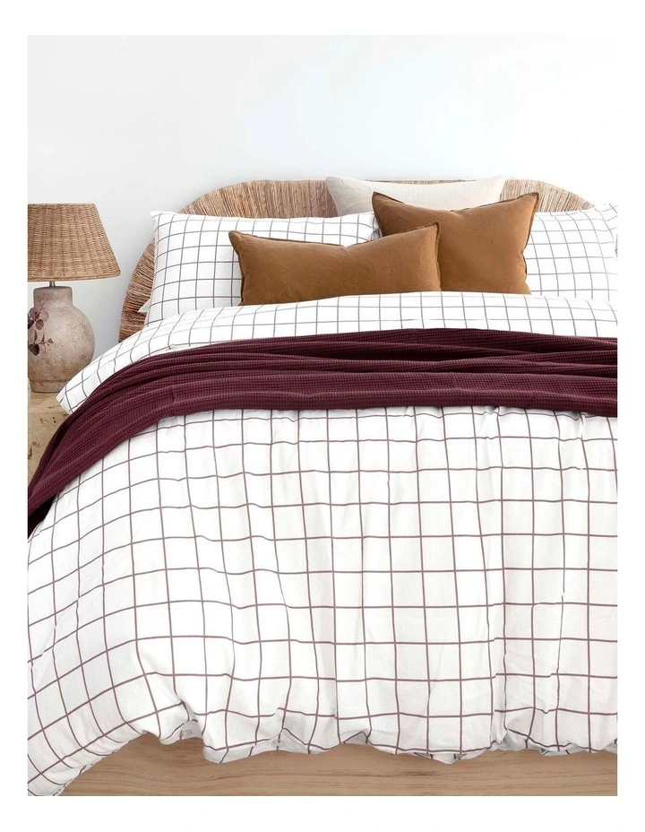 Grid Flannelette Quilt Cover Set image 1