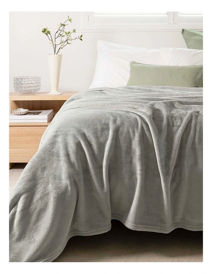 Ultraplush Blanket image 1