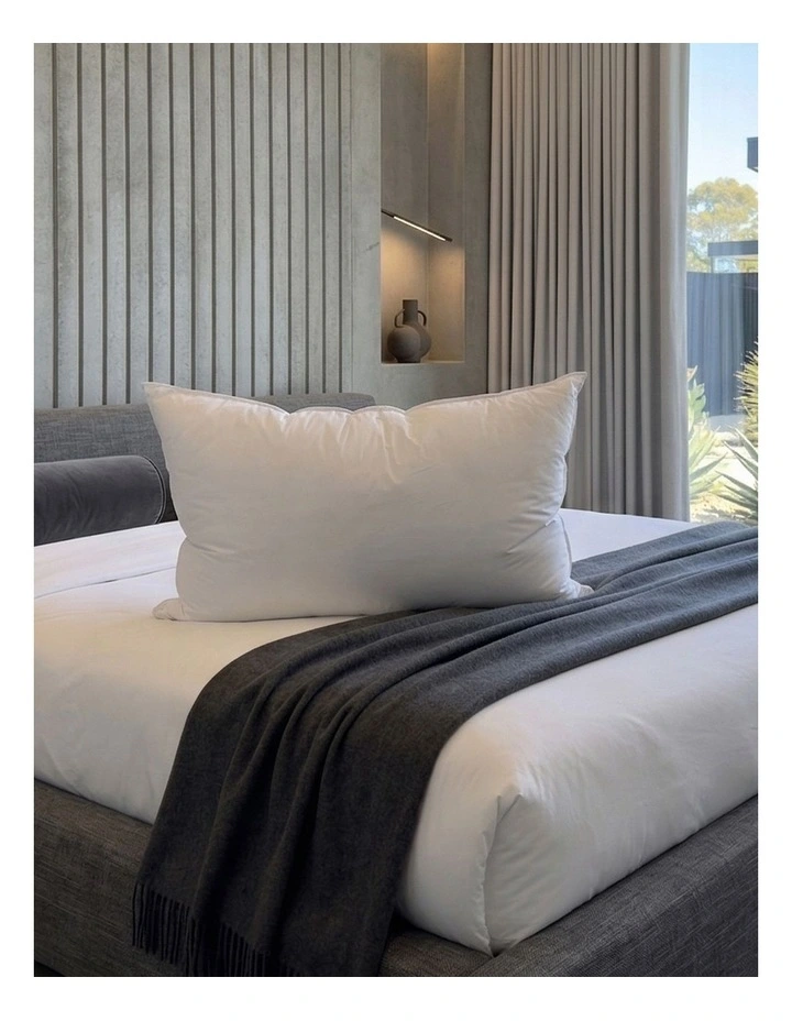 Royal Comfort Hotel Cooling Comfort Pillow 2 Pack 50x75cm White image 2