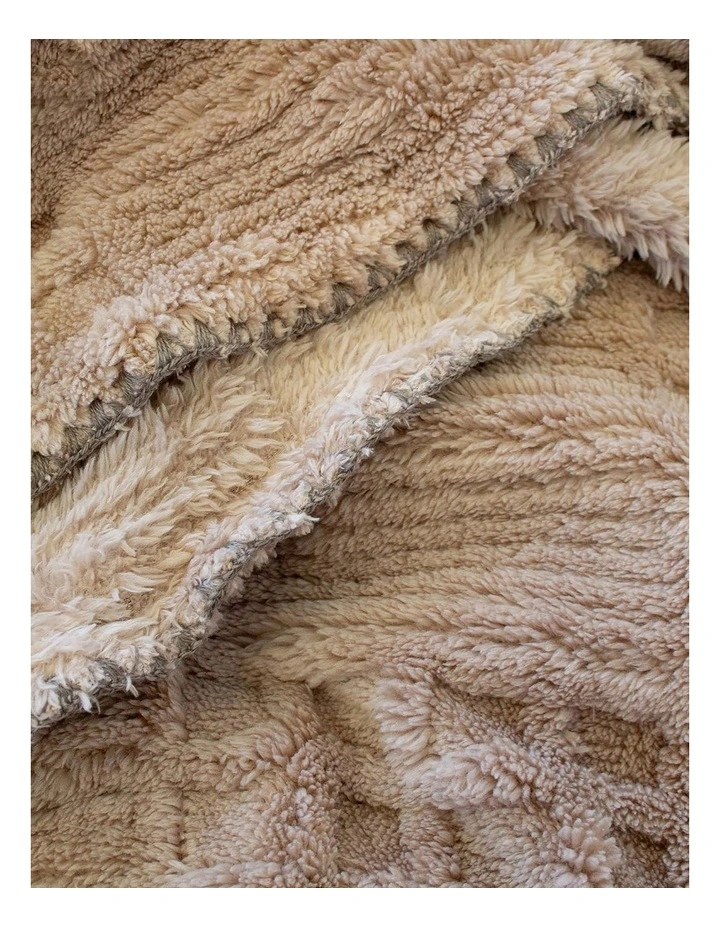 Lattice Sherpa Fleece Blanket image 3