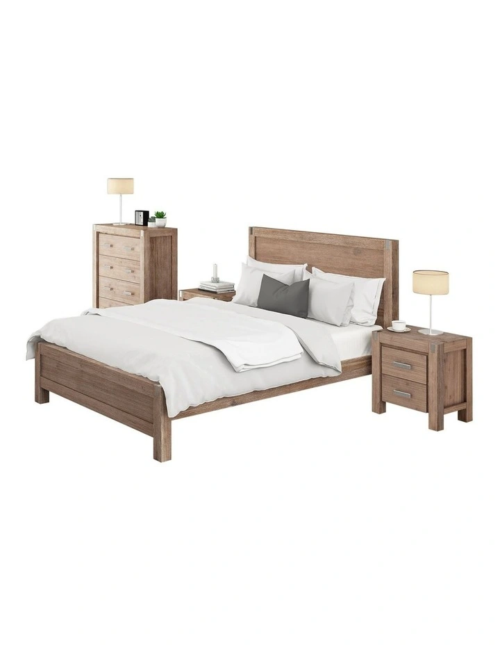 Solid Queen Bedroom Suite in Oak image 1