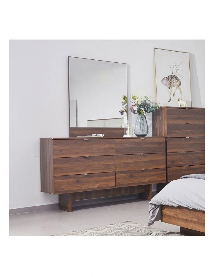 King Bedroom Suite 5 Piece in Brown image 6