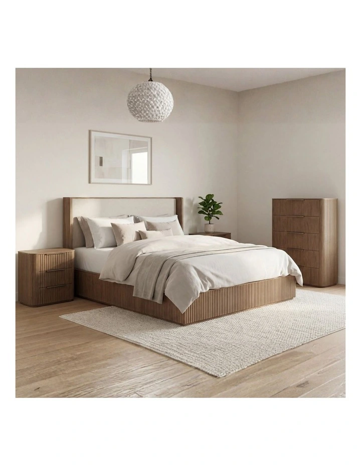 Bedroom Suite 4 Pieces in Oak image 2
