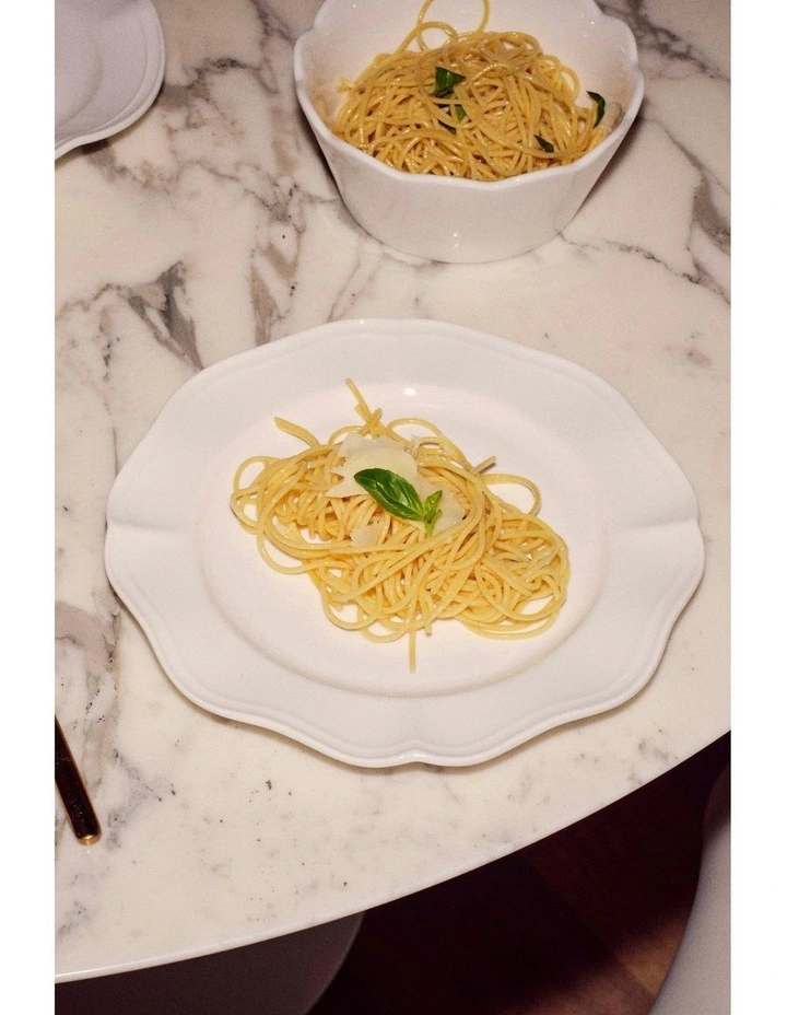 Les Classiques White Porcelain Dinner Plates Set of 4 image 5