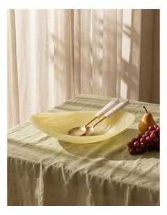 Cadence & Co. Chianti Resin Oval Serving Bowl 44x28x9cm in Lemon