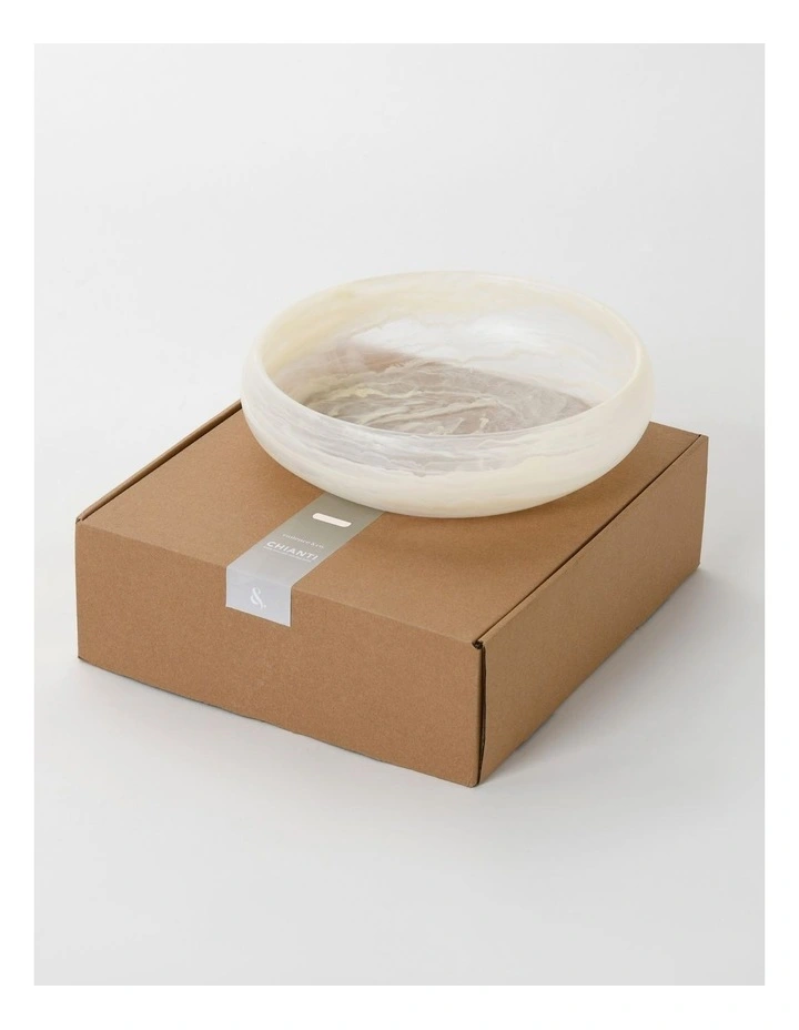 Cadence & Co. Chianti Resin Shallow Serving Bowl 29x29x7cm in Vanilla image 5