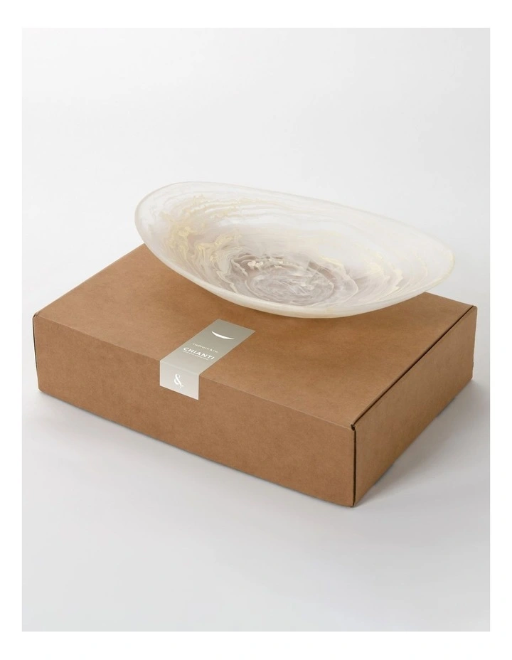 Cadence & Co. Chianti Resin Oval Serving Bowl 44x28x9cm in Vanilla image 5