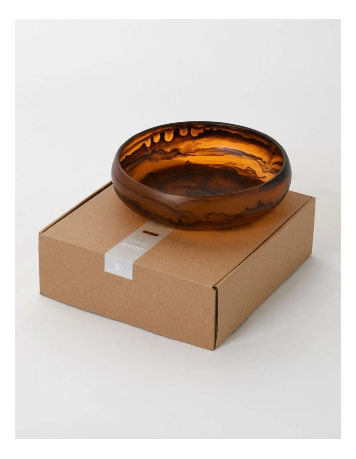 Cadence & Co. Chianti Resin Shallow Serving Bowl 29x29x7cm in Amber image 5