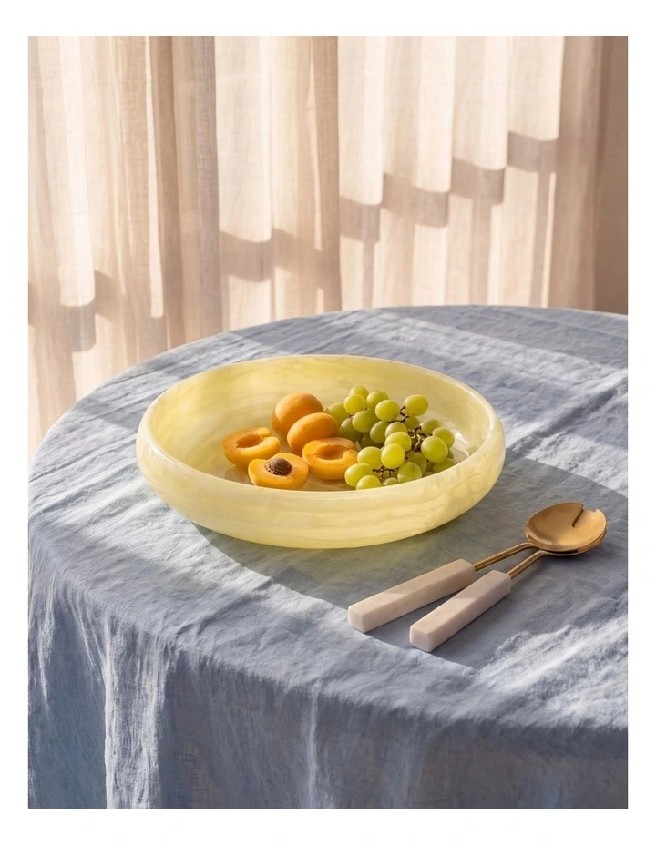 Cadence & Co. Chianti Resin Shallow Serving Bowl 29x29x7cm in Lemon image 1