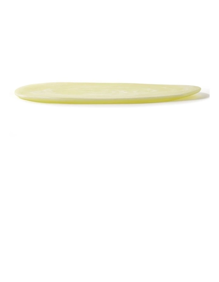 Cadence & Co. Chianti Resin Round Serving Platter 38x36cm in Lemon image 4