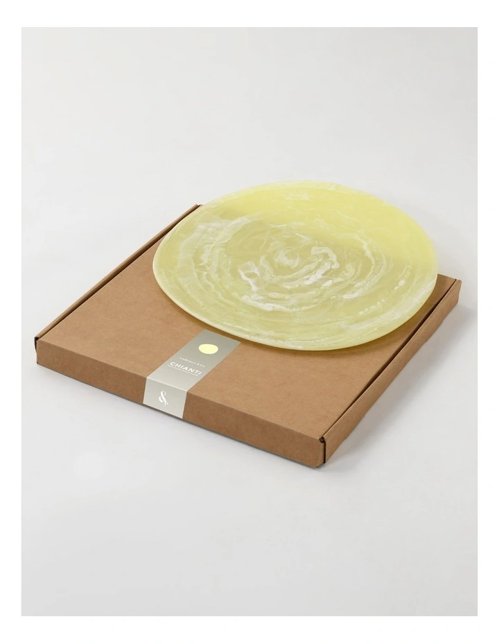 Cadence & Co. Chianti Resin Round Serving Platter 38x36cm in Lemon image 5