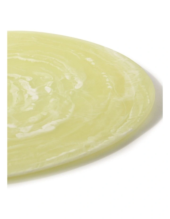 Cadence & Co. Chianti Resin Round Serving Platter 38x36cm in Lemon image 6