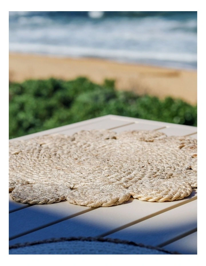 Fab Habitat Tern Set Of 4 Decorative Jute Round Placemats image 2