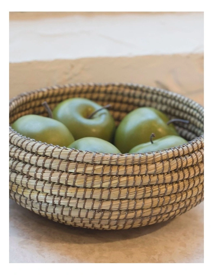Fab Habitat Kaisa Set of 3 Handmade Round Kaisa Grass Decorative Fruit Bowls image 2