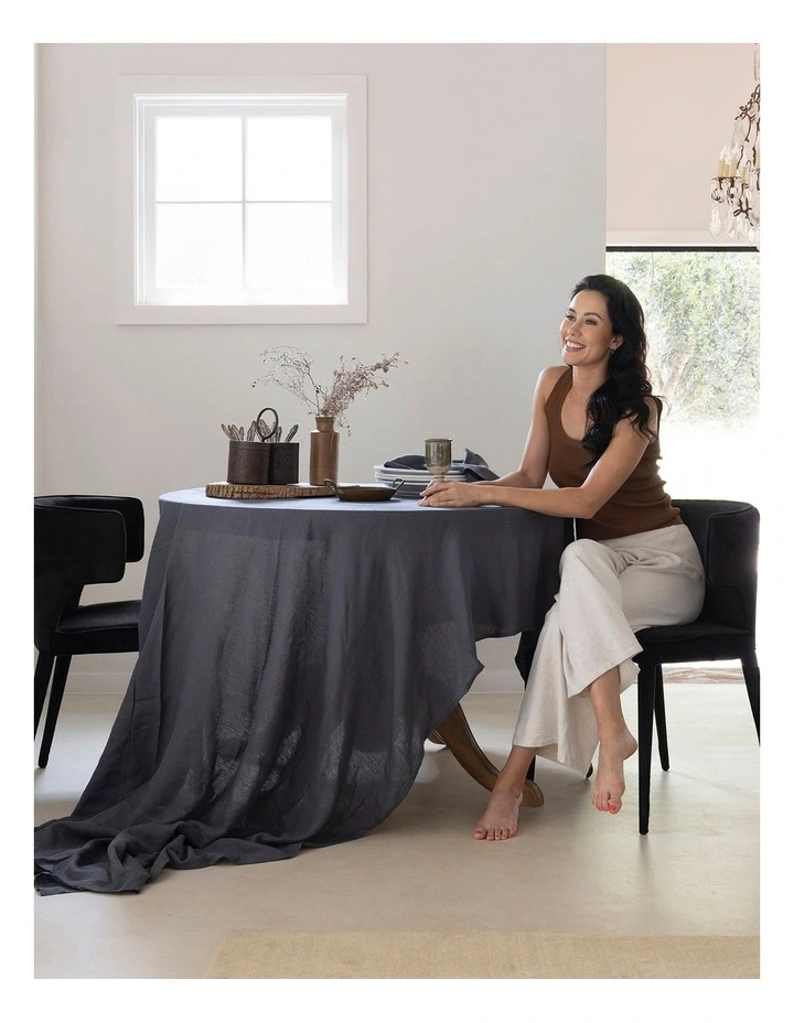Linen Table Runner 35x180cm image 2