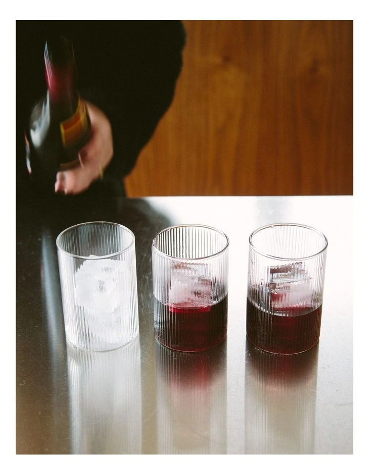 Fine Ribbed Glass image 2