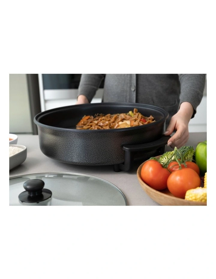 Non-Stick Electric Fry Pan 240C Max 38cm Diameter in Dark Grey image 5