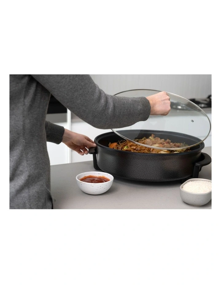 Non-Stick Electric Fry Pan 240C Max 38cm Diameter in Dark Grey image 7