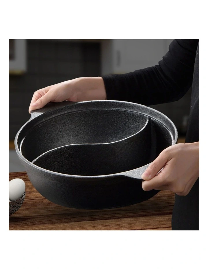 SOGA Cast Iron Two-Flavour Divided Shabu Shabu Pot 32cm image 6