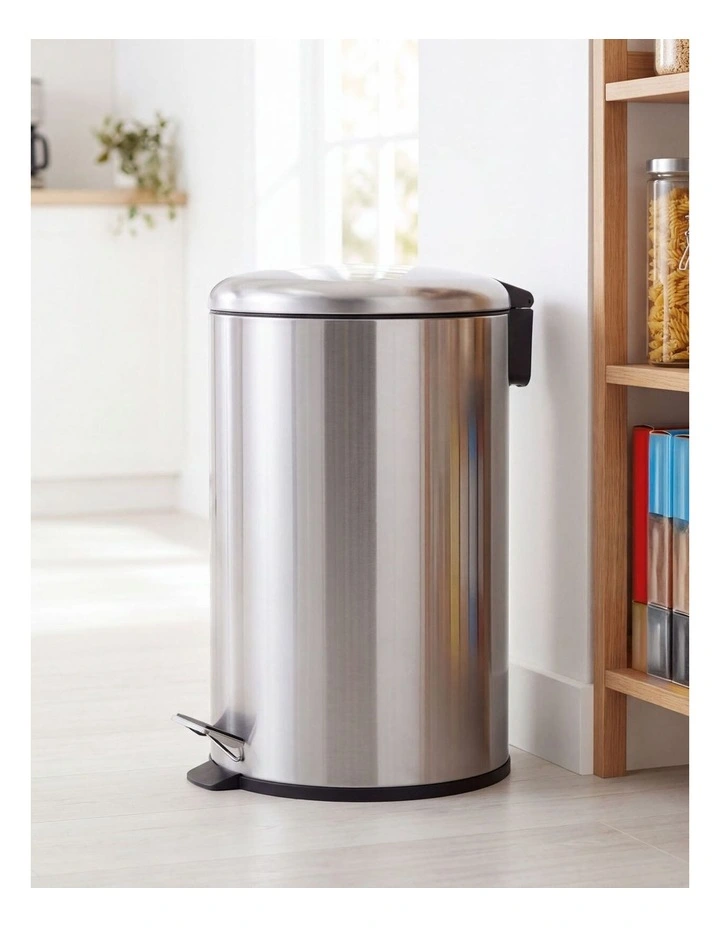 20L Pedal Bin with Stainless Steel and Plastic Construction image 5