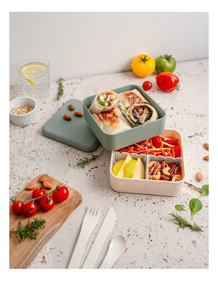 Monbento Flex - The 2 Compartment Lunch Box with Cutlery - Green Natural image 4