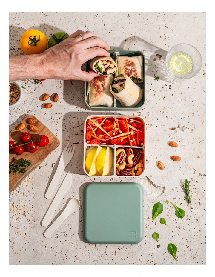 Monbento Flex - The 2 Compartment Lunch Box with Cutlery - Green Natural image 5