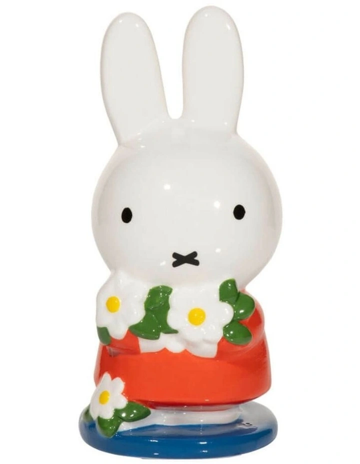 Daisy Bouquet Figurine in Multi image 1