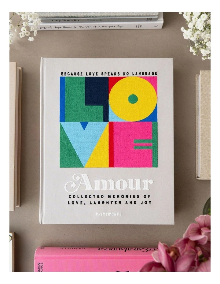 Embroidered Photo Album in Amour image 5