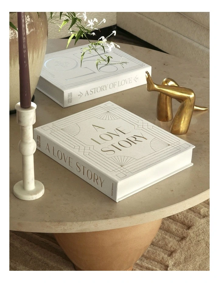 A-Love-Story Wedding-Album in White image 5