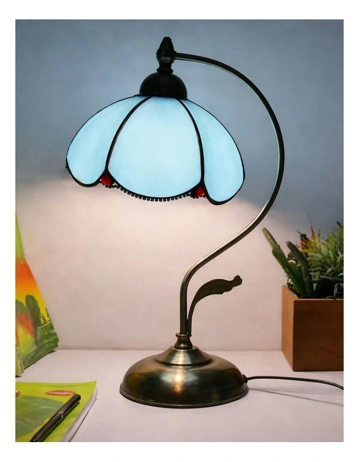 Majalis Tiffany Table Lamp in Blue image 2