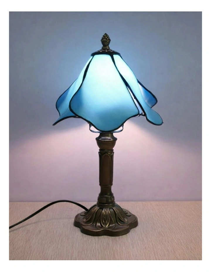 Lotus Shade Table Lamp image 2