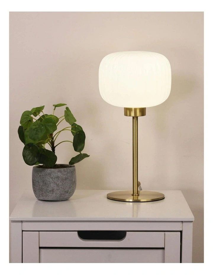 Alto Ribbed Optic Glass Table Lamp in Opal image 2