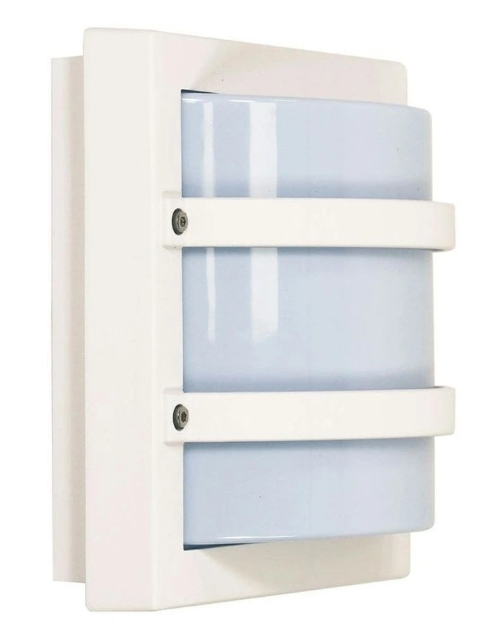 Largo Premium Outdoor Bulkhead Light White image 2