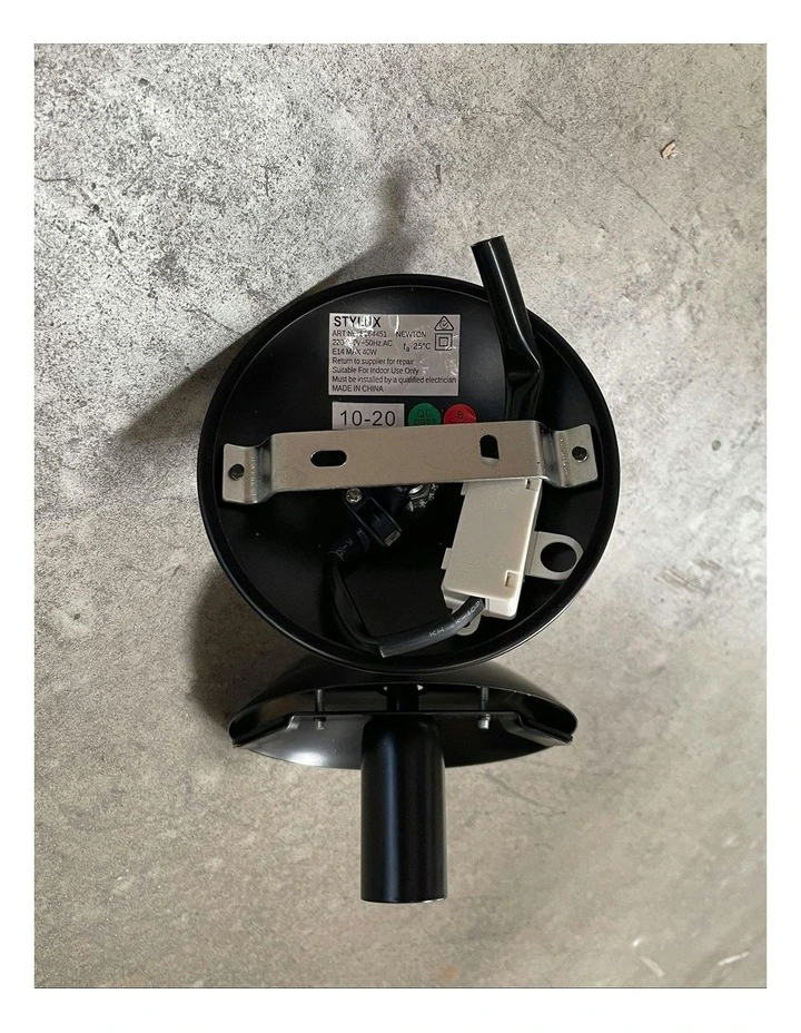 Newton Wall Light in Matt Black image 3
