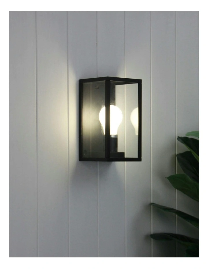 Pandora Aluminium Exterior Light in Black image 2