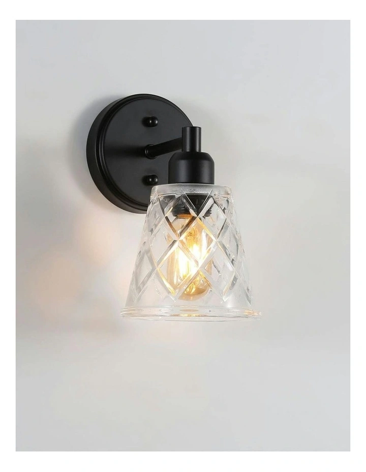 Dram Vintage Cut Glass Wall Light in Clear image 2