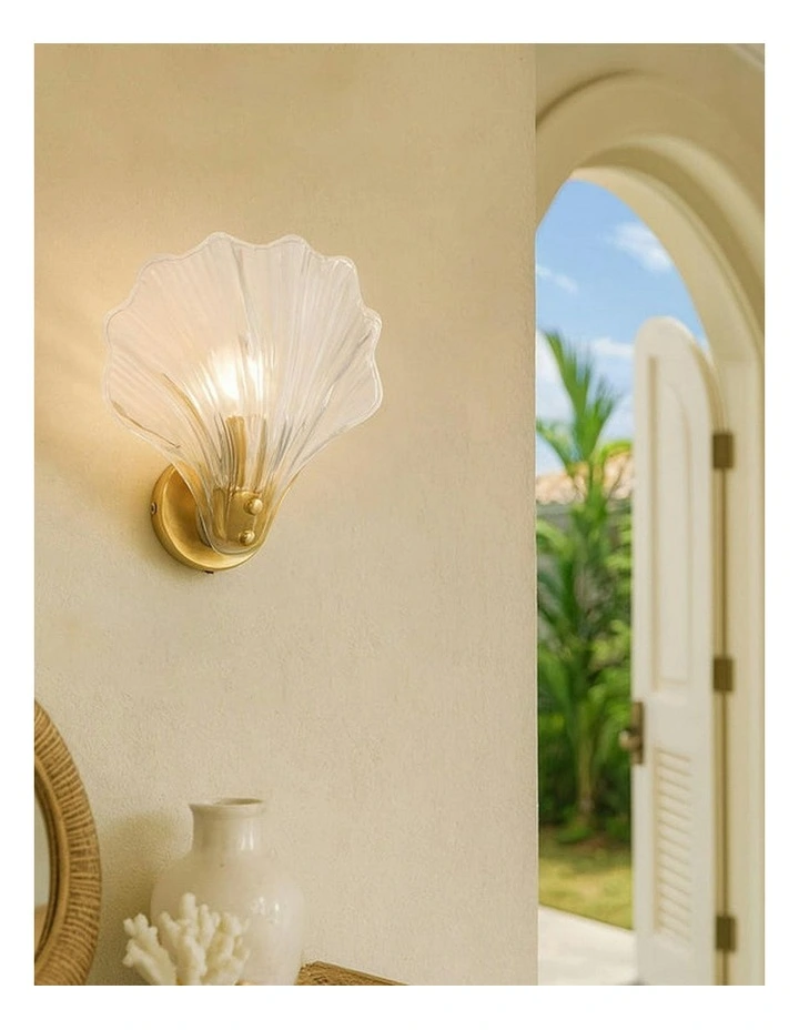 Glass Aurora Wall Light in Clear image 3