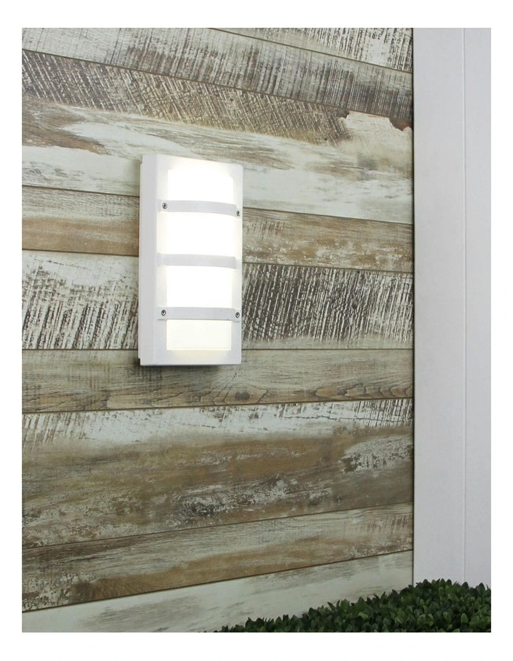 Trio Exterior Bulkhead Light in White image 3
