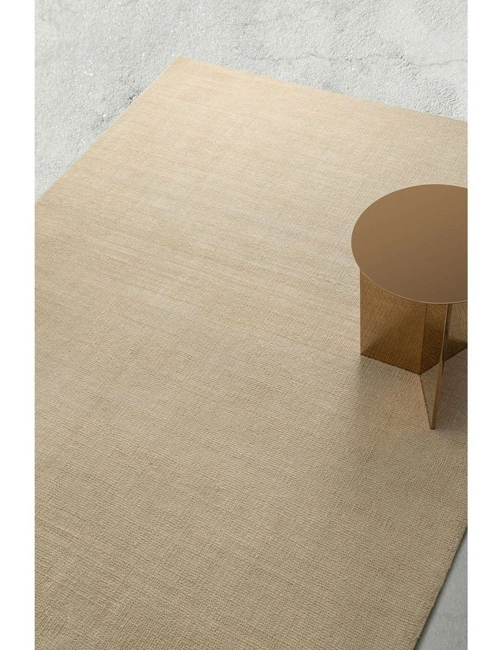 Plymouth Distressed Rug in Cream image 3