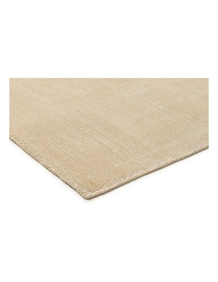 Plymouth Distressed Rug in Cream image 4