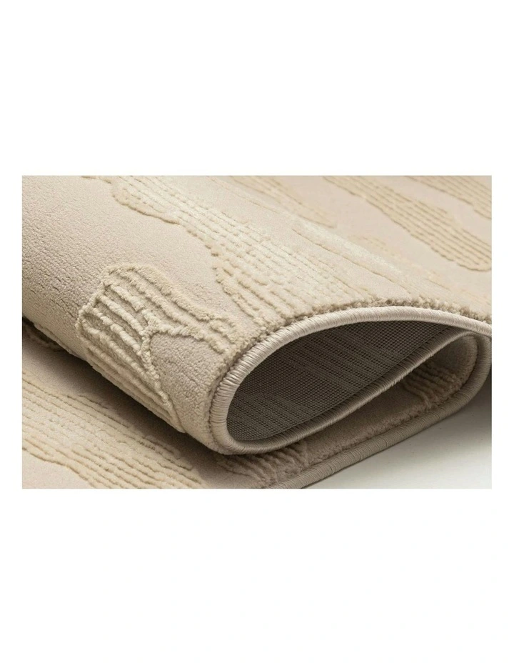 Eljadida Textured Rug in Cream image 4