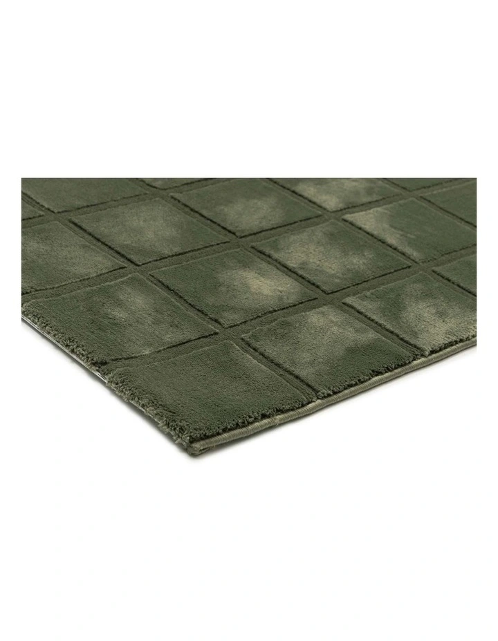 Jerada Textured Moss Rug in Green image 4