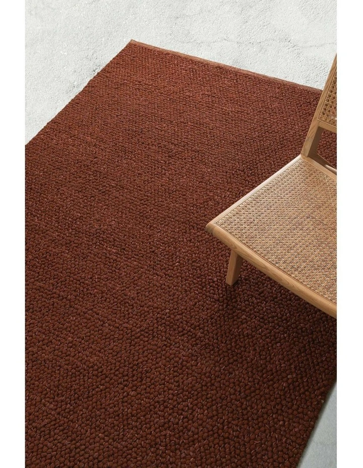 Rockford Pebble Loop Wool Rug in Rust image 3