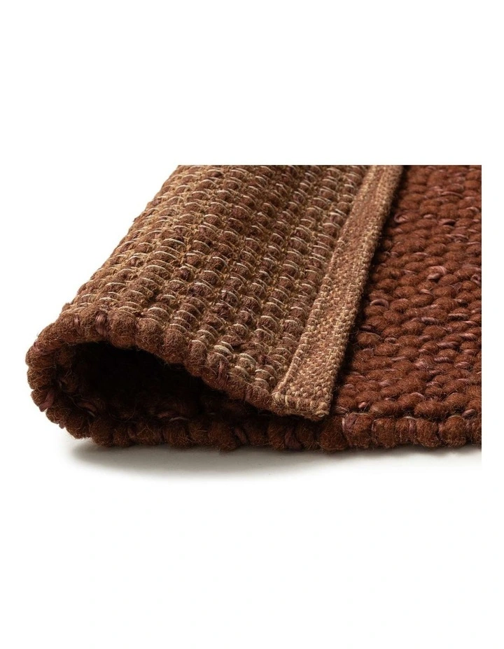 Rockford Pebble Loop Wool Rug in Rust image 5